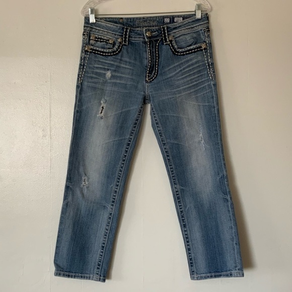 MISS Me Boyfriend Capri Jeans - Picture 1 of 11